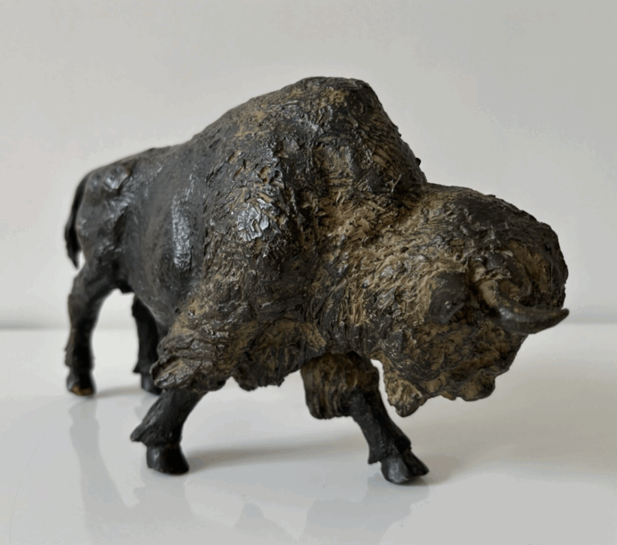 Bison en Bronze signé Josef LIPENSKY (1932-2023) numéroté 2/15 – Image 2