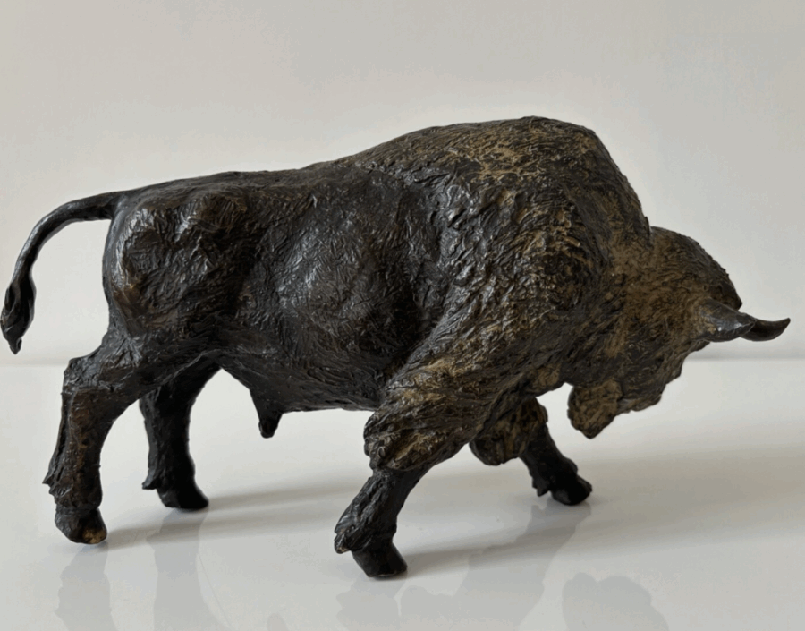 Bison en Bronze signé Josef LIPENSKY (1932-2023) numéroté 2/15 – Image 4