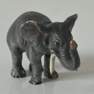 Ancienne miniature elephant en bronze