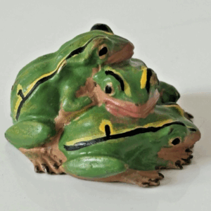 Ancien groupe miniature en bronze grenouilles